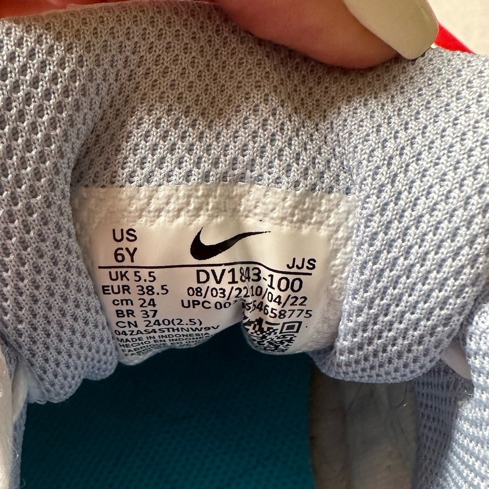 Nike Air Max 90 LTR SE White/Multi-color. 7 Ladies; 6 Youth; 38.5 Eur. New! - Picture 6 of 6